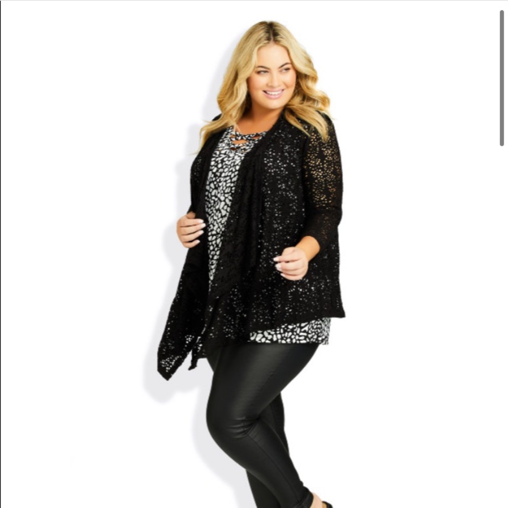 COPY - NWOT Avenue Liz Lace Cardigan 22/24